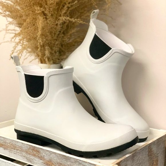 Corkys Shoes Corkys Yikes Poshmark